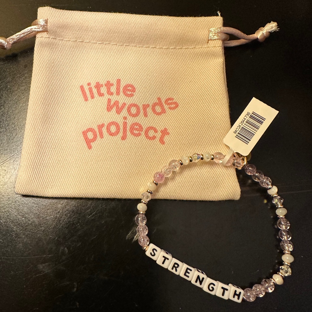 Bracelet 23$